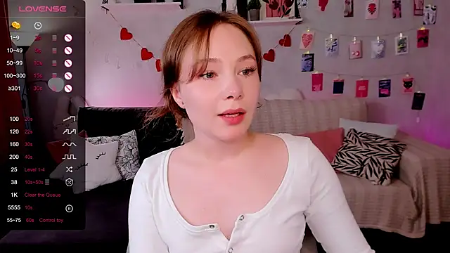 LanaBlu_ webcam