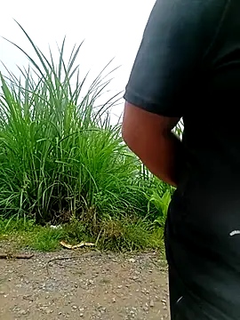 YeuAnhbigcock webcam