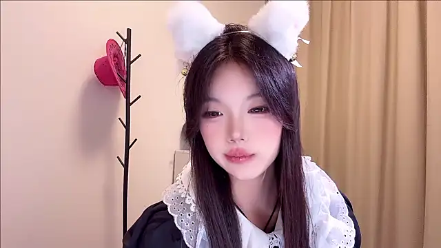 Sultry-01 webcam