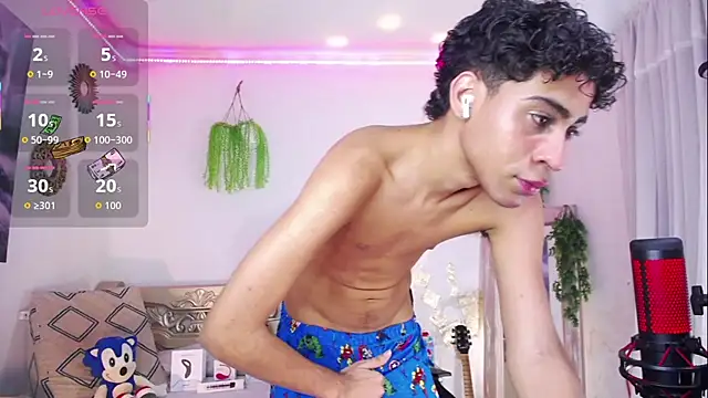 huge_armound