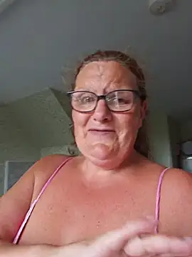 MissQueenBeex webcam