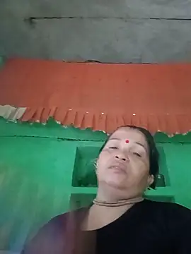 Manavi_x webcam