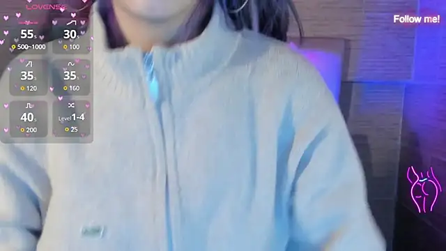 mia_devine_ webcam