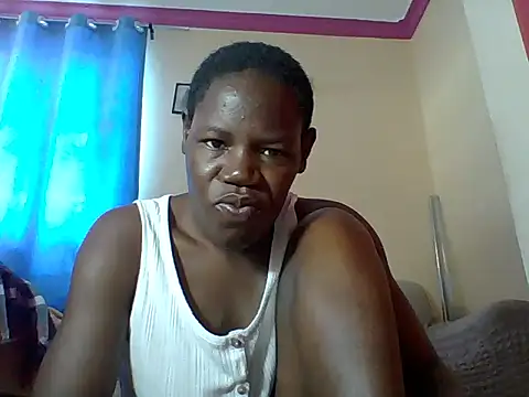Blacksexyqueen24 webcam
