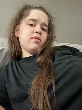 HornyGirlH webcam