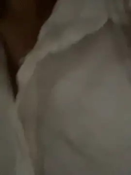 Lipailip_101 webcam