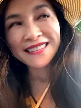 yinyin326 webcam