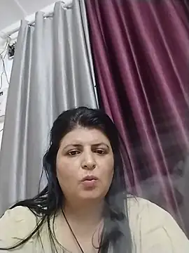 Jann_Riya333 webcam