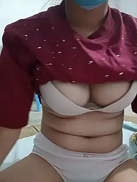 pitty_mymi webcam