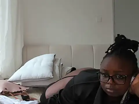 Ebony_Kenya255 webcam