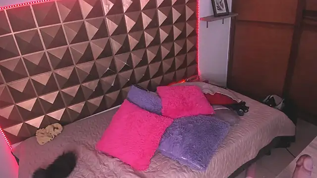 Sarah_miel webcam