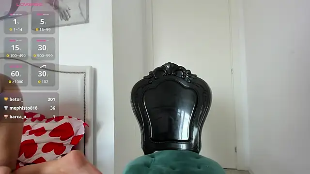Kinky_Jessyy webcam