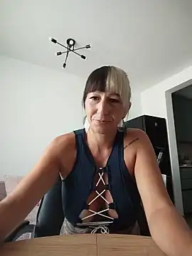 kendra_peach webcam