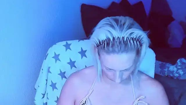 SexyJulia21 webcam