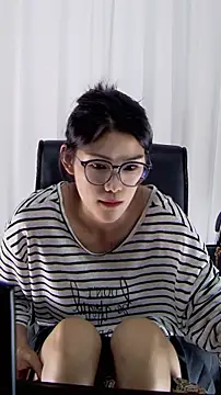ouyanyan webcam