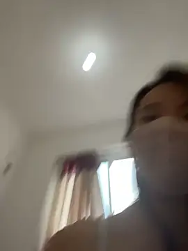 kiss_loo webcam