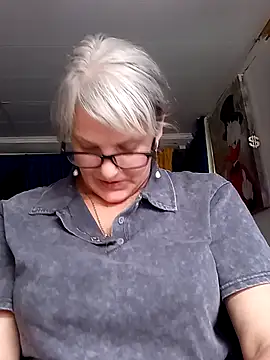 irinamaux webcam