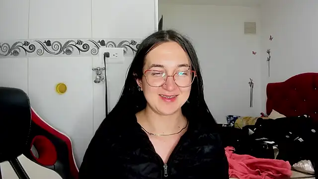 Sweet-Suck69 webcam