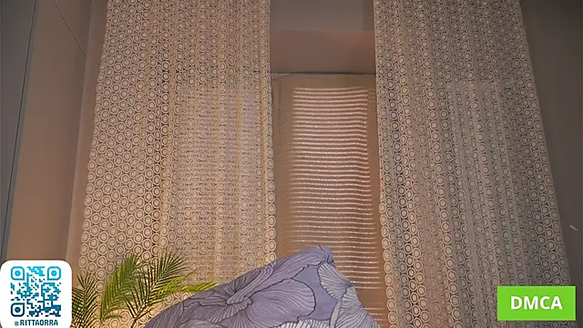LizbethGee webcam