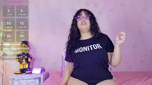 innocenthazel webcam