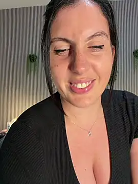 MysteryGirl__ webcam