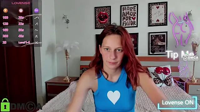 Lily_Viola webcam