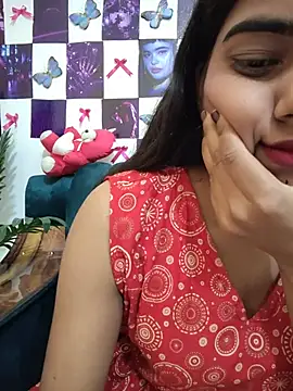 Alisha_Babyy webcam