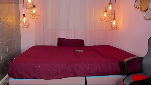 Magic_zahara webcam