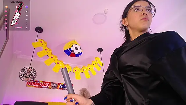 Amara_Davis1 webcam