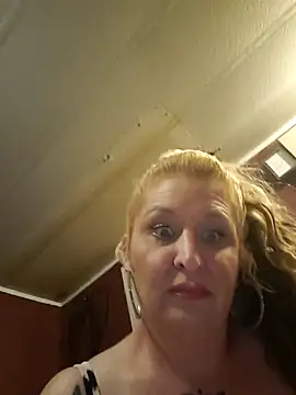 NutNmyGUTdaddy webcam