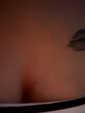 MiuMiu-Babyy webcam