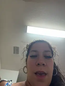 Bigbuttbrooklynn webcam