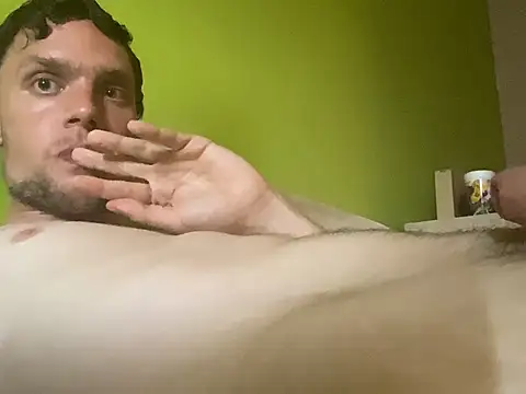 YoungTopGuy webcam