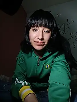 Delirum_doll webcam