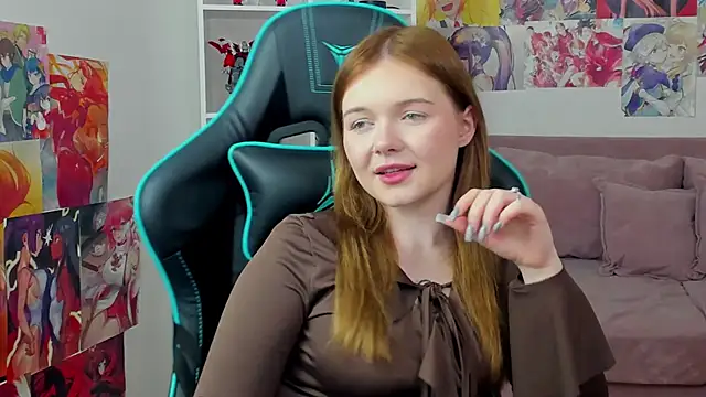 ElinaVale webcam