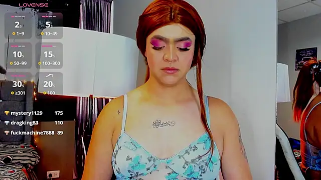 Naillove - Trans webcam sex chat