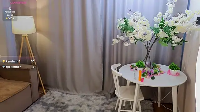 Nora_Ford webcam