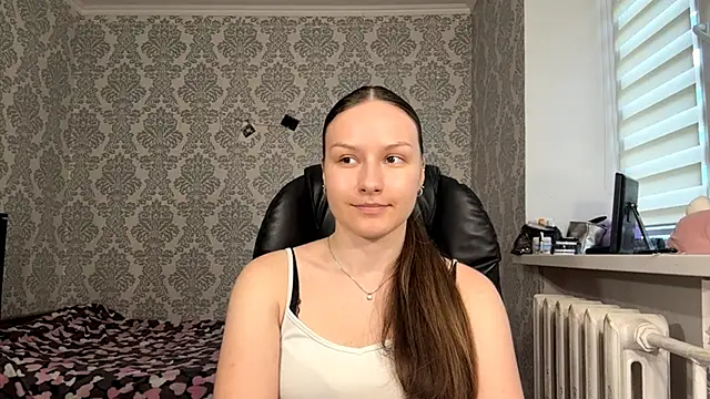 ShaylaChong webcam