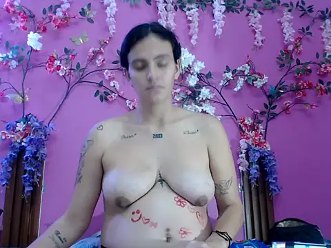 kasandracute18 webcam