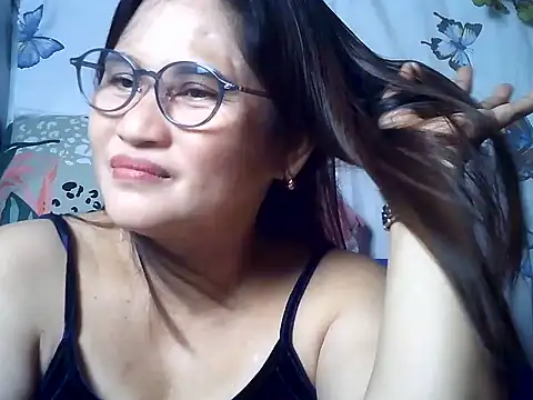 Amazing_Angel22 live cam from Philippines