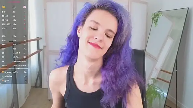 AuraLaunni webcam