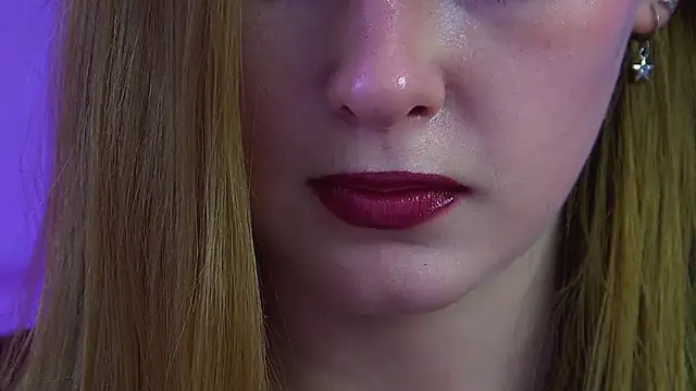 AgataFoxley live cam