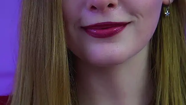 AgataFoxley webcam