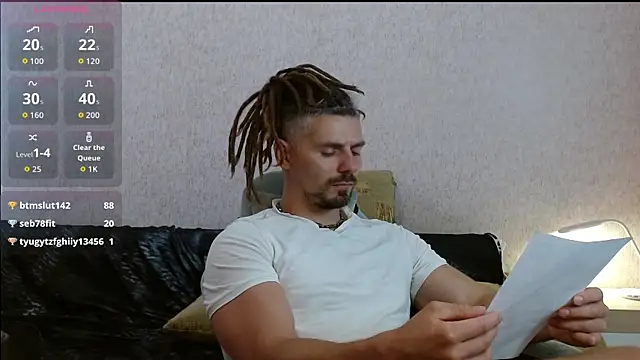 Aestheticguy101 webcam