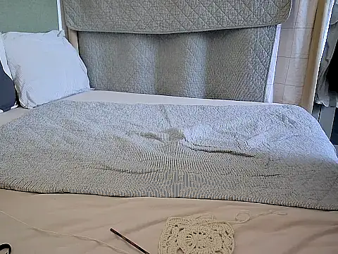 MarthaBriest webcam