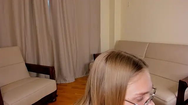FemMantis webcam