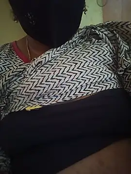 Telugupilla-99 webcam