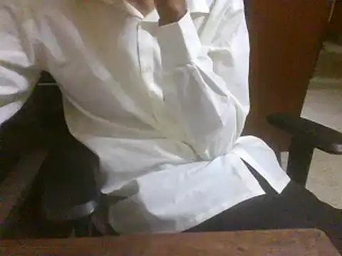 sub_slave_indi (Ask my age) - 25 nude sit ups