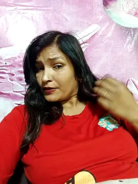 Priyaa_1433 webcam
