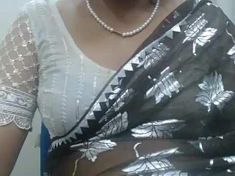 Lovely_Siri_23 webcam
